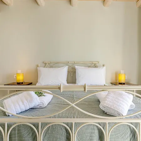 Villa Deos - Sea Views *