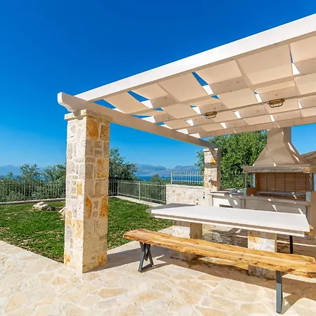 Deos - Sea Views Villa *