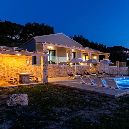 Villa Deos - Sea Views Krinias